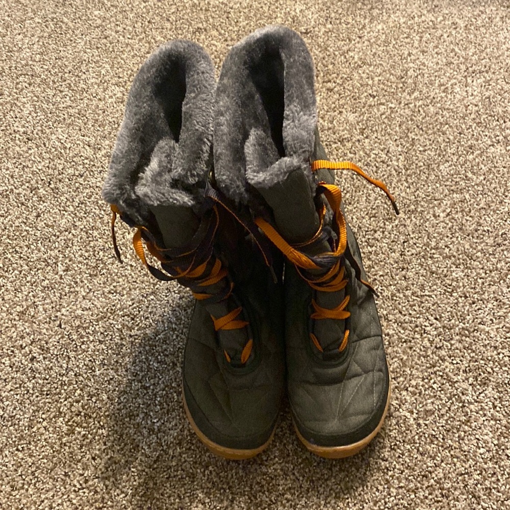 Waterproof Columbia snow boots